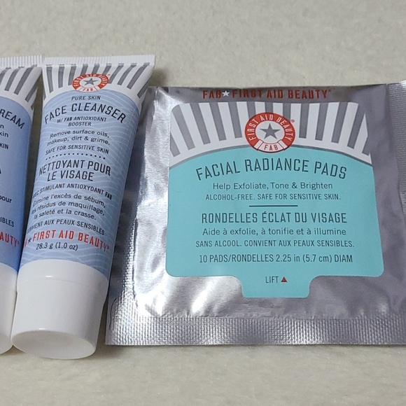 First Aid Beauty bundle - Picture 3 of 3